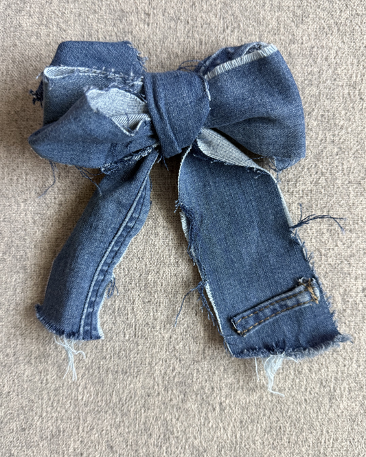 🎀 Le Petit Bleu Bow